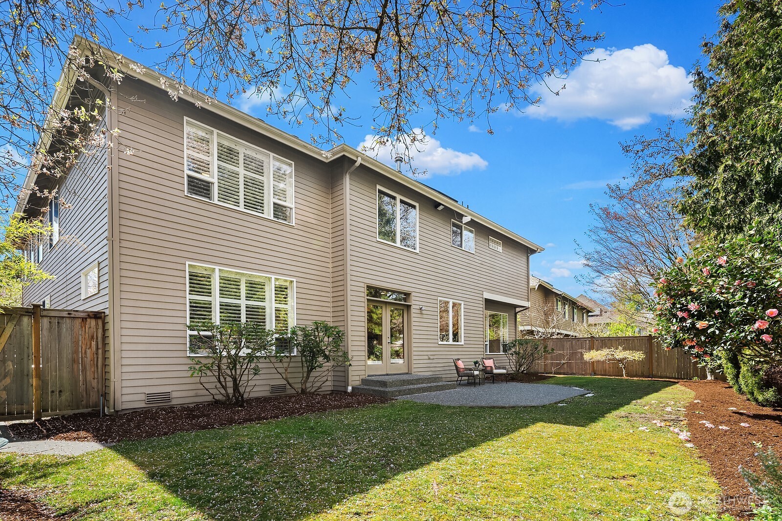 20522 NE 23rd Court , Sammamish, WA 98074