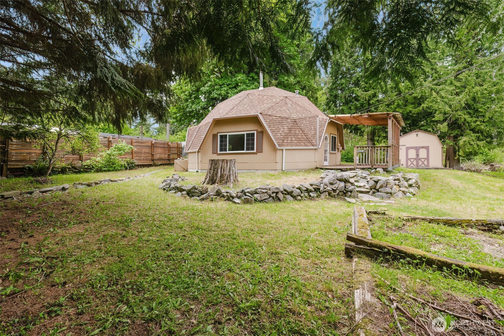 27299 Baywood Drive NE, Kingston, WA 98346