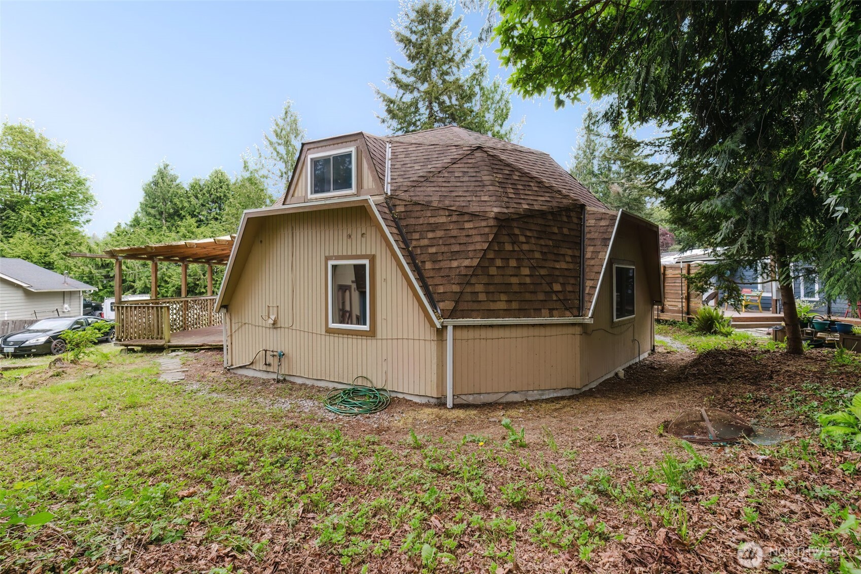 27299 Baywood Drive NE, Kingston, WA 98346