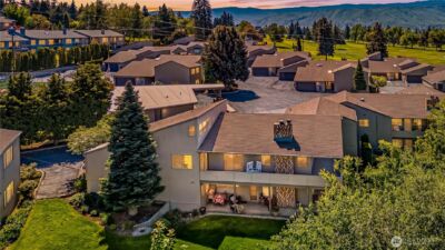 225 19th Street NE #20, East Wenatchee, WA 98802
