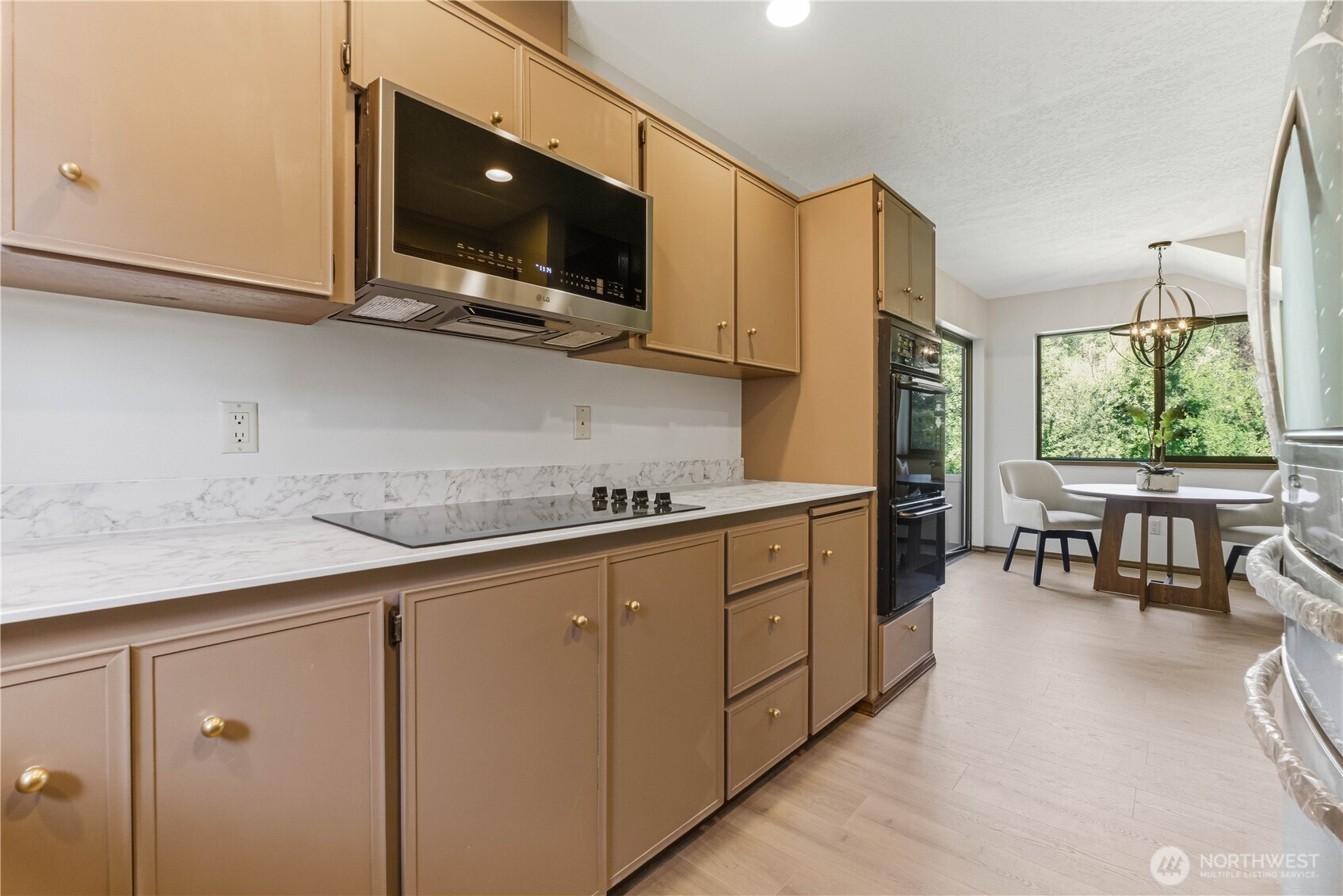 225 19th Street NE #20, East Wenatchee, WA 98802