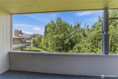 225 19th Street NE #20, East Wenatchee, WA 98802 - Photo 29
