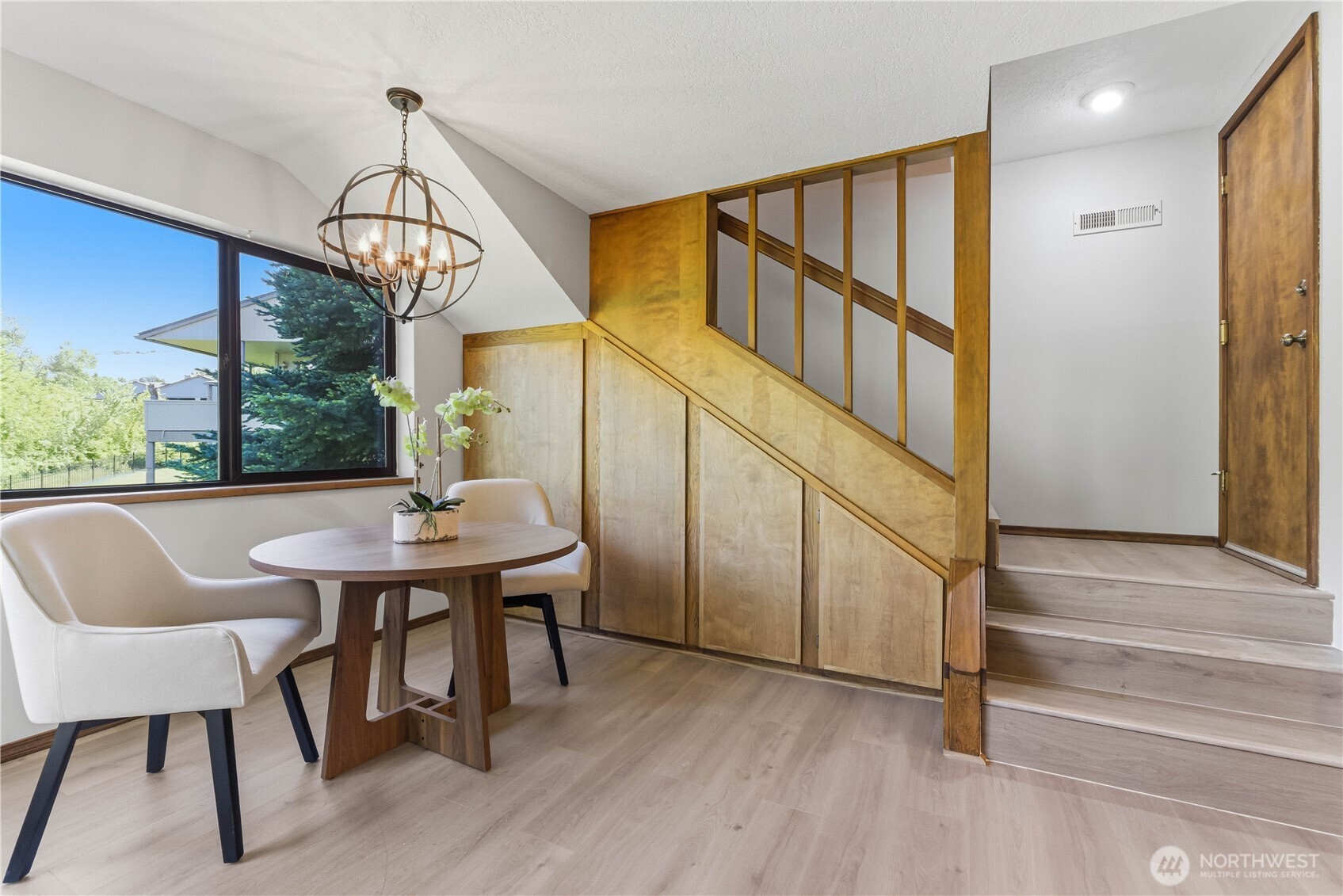 225 19th Street NE #20, East Wenatchee, WA 98802