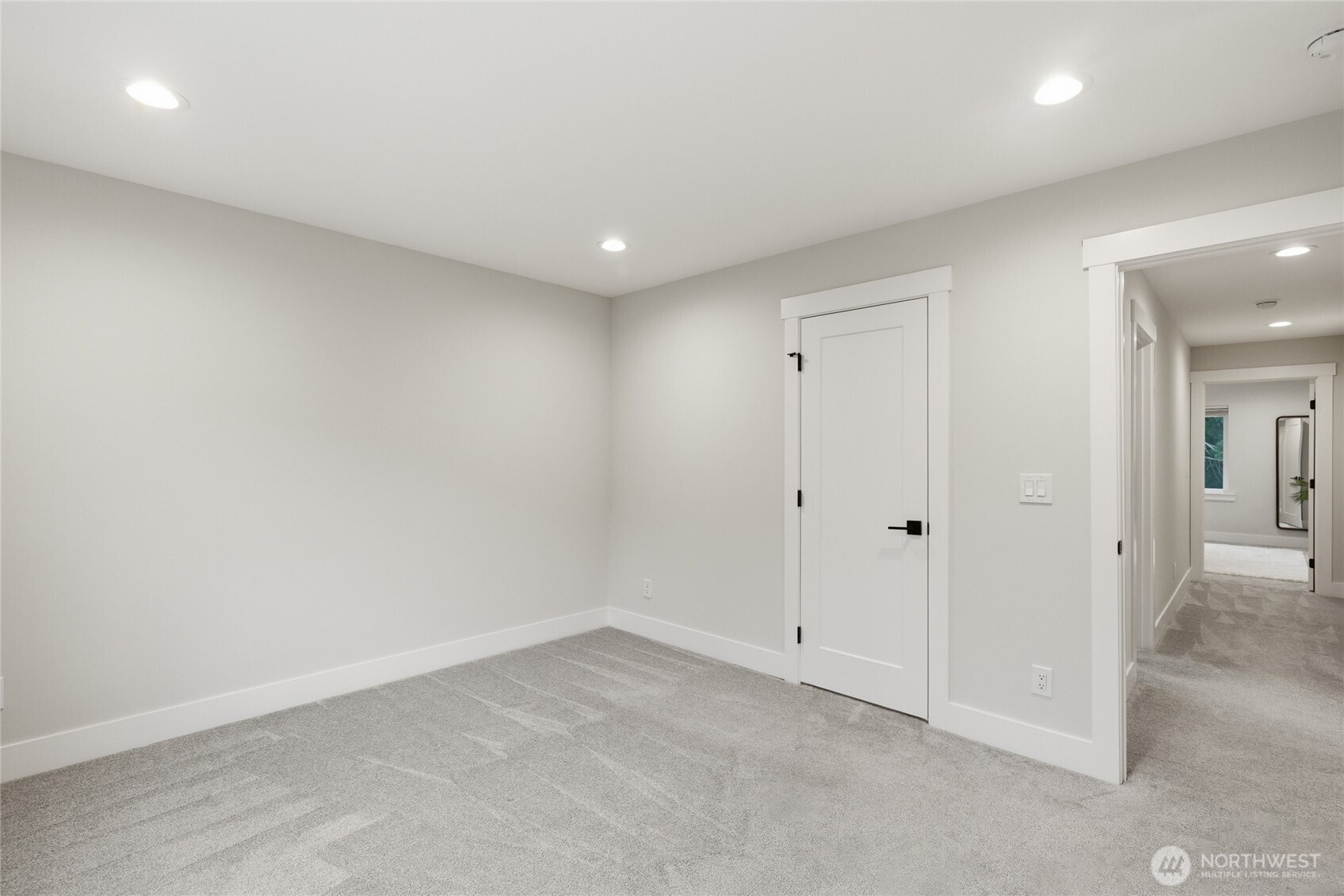 719 Edmonds Way , Edmonds, WA 98020