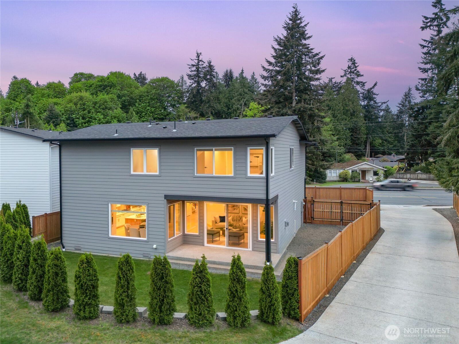 719 Edmonds Way , Edmonds, WA 98020
