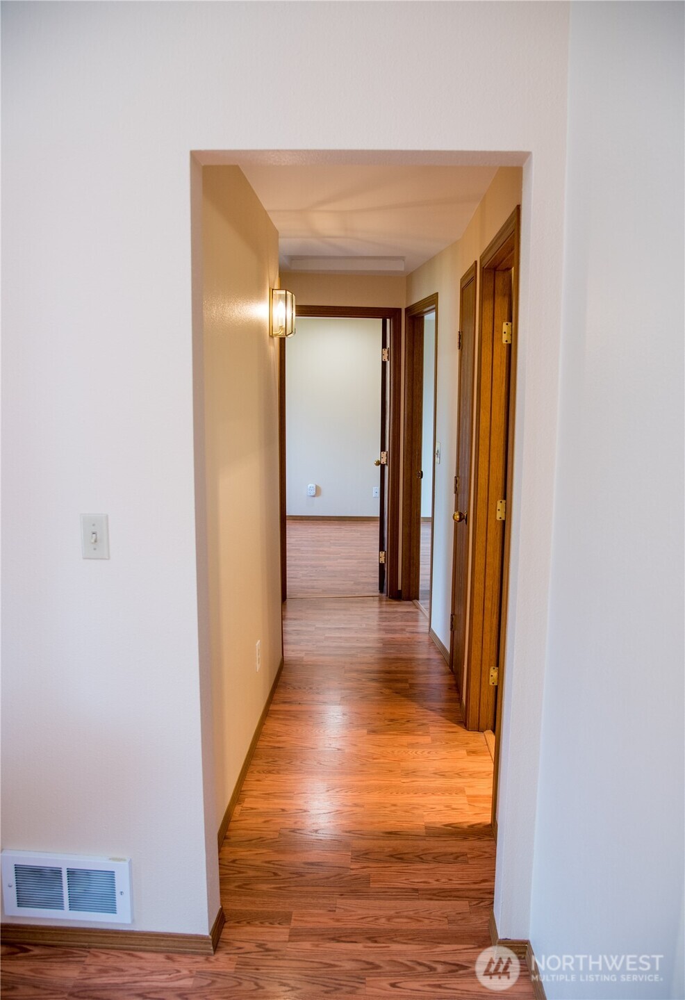 125 117th Street E, Tacoma, WA 98445