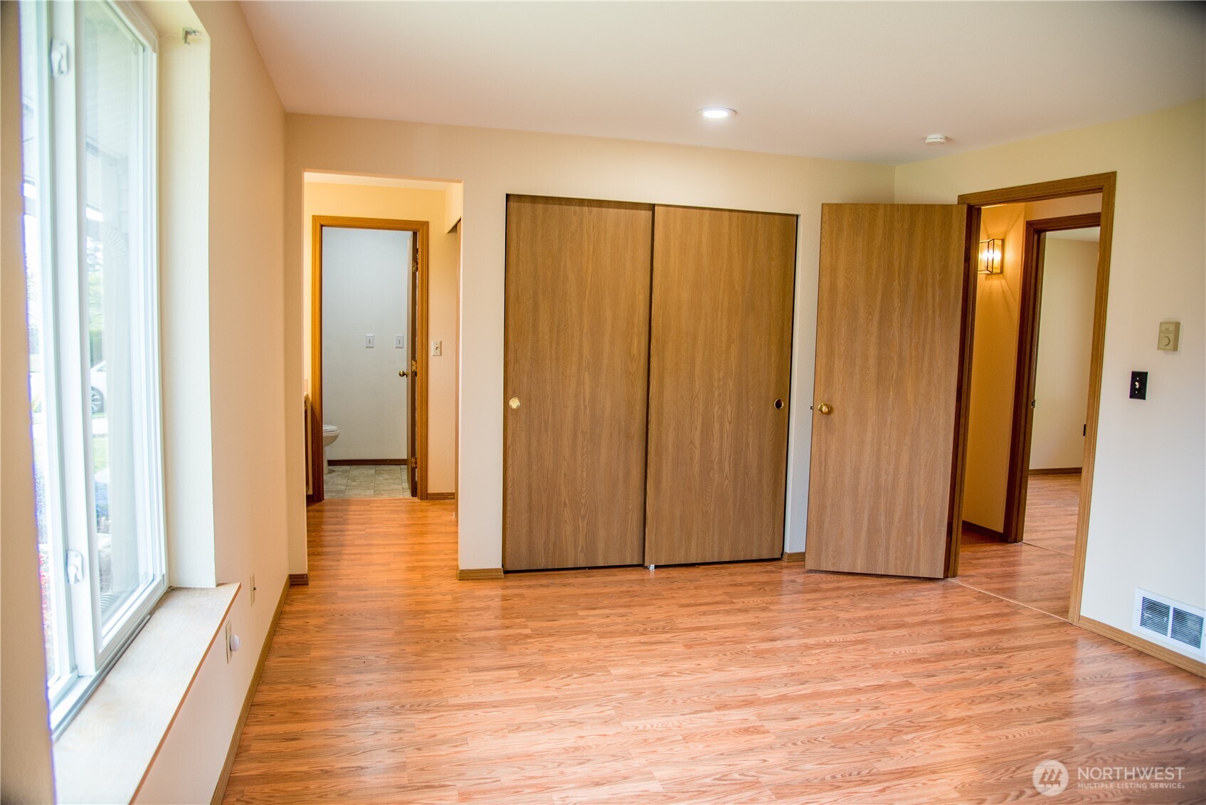125 117th Street E, Tacoma, WA 98445