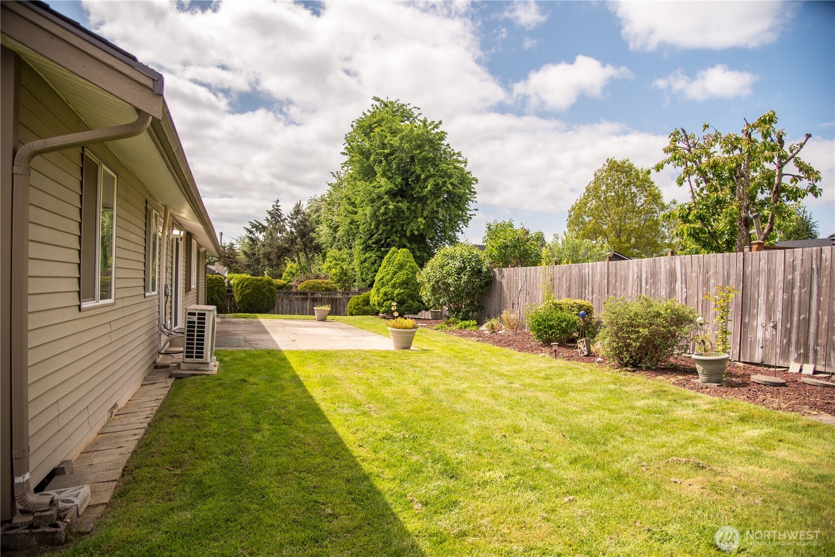 125 117th Street E, Tacoma, WA 98445