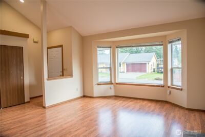 125 117th Street E, Tacoma, WA 98445 - Photo 4