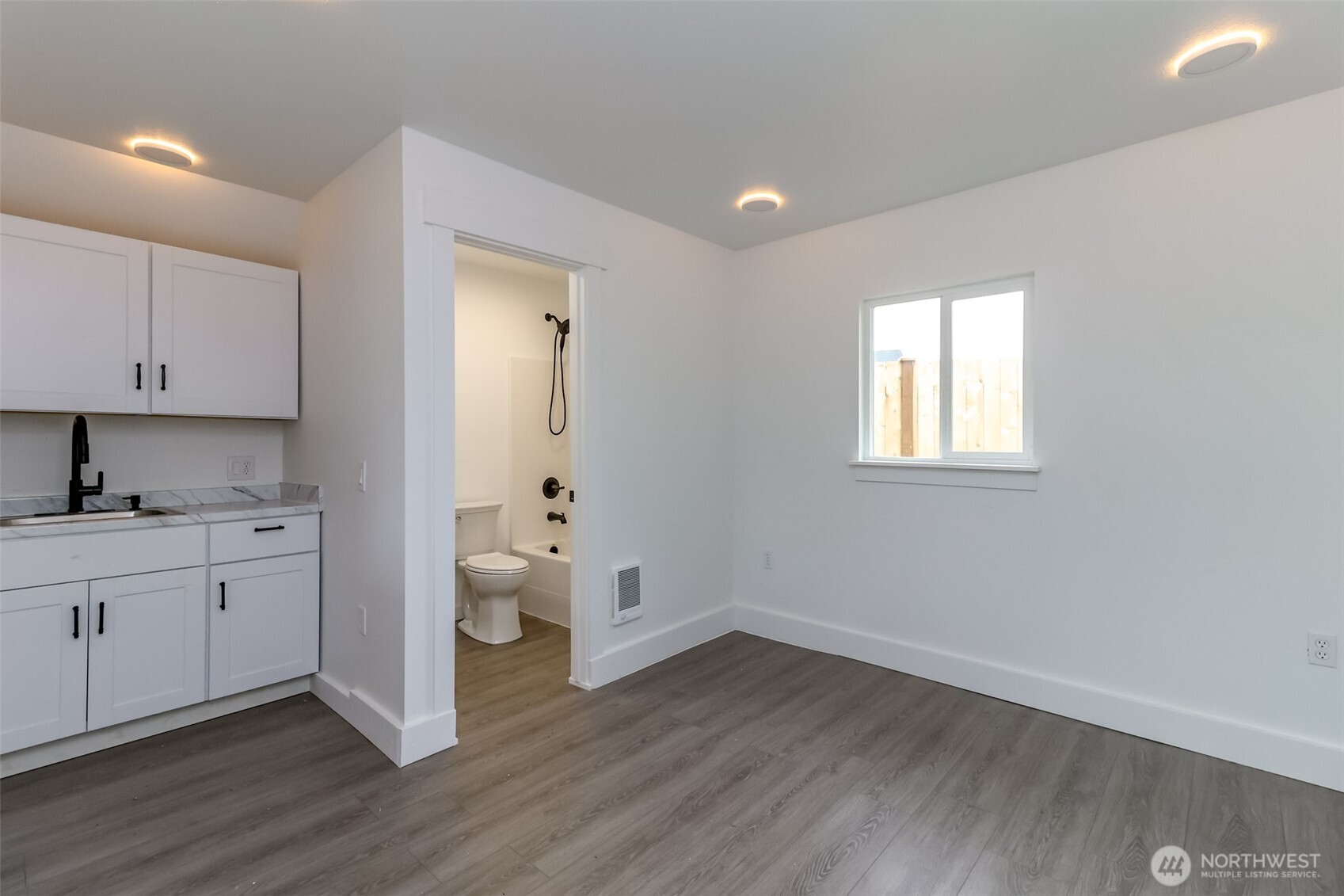 161 Coal Avenue , Carbonado, WA 98323