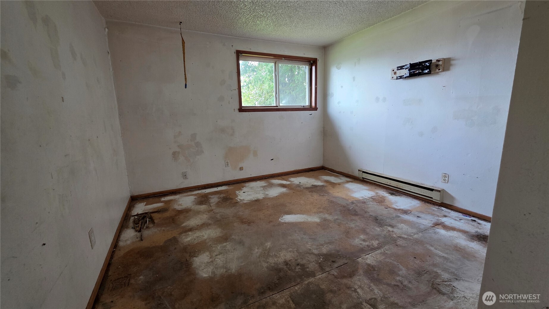 836 E 47TH , Tacoma, WA 98404