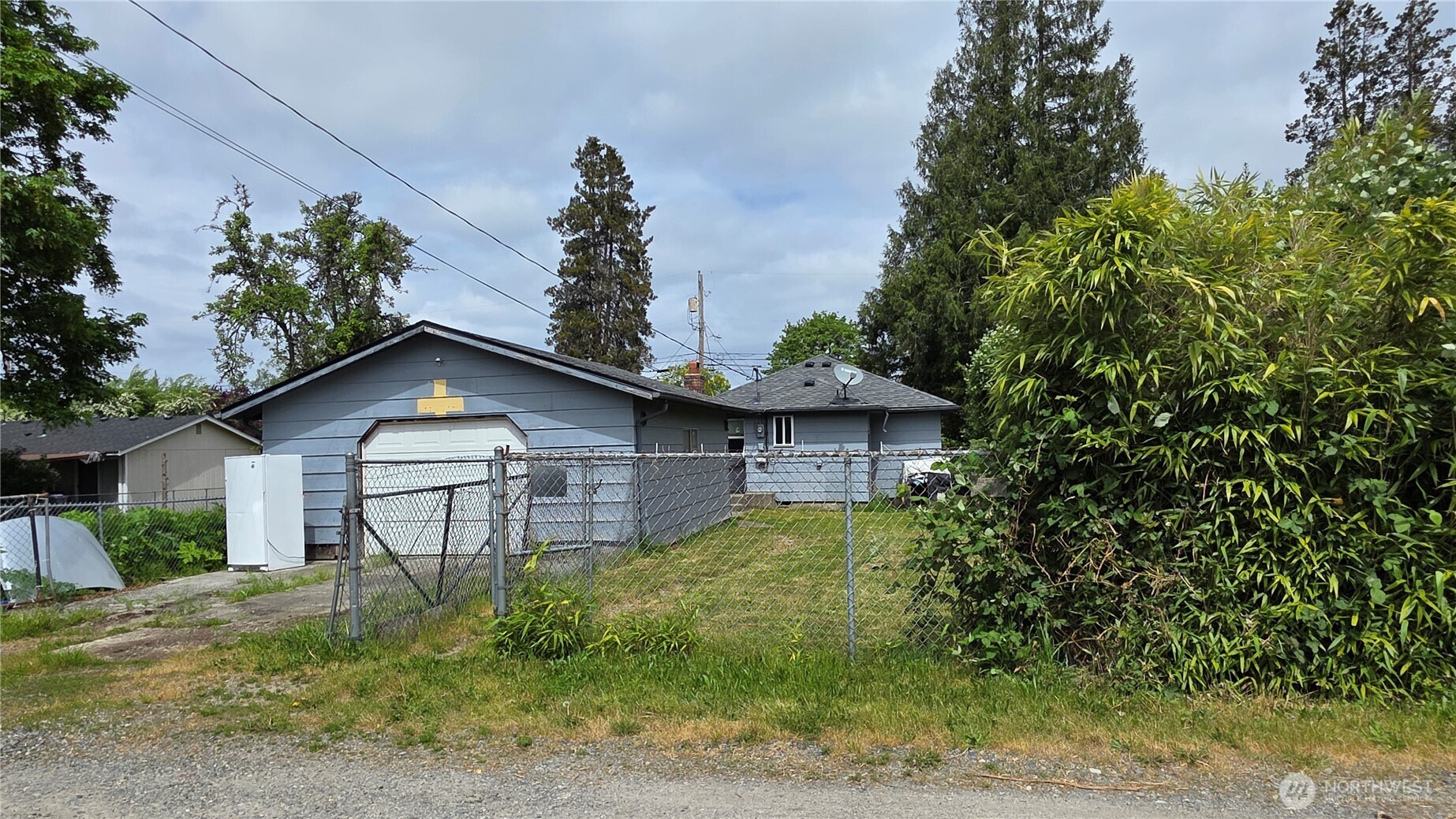 836 E 47TH , Tacoma, WA 98404