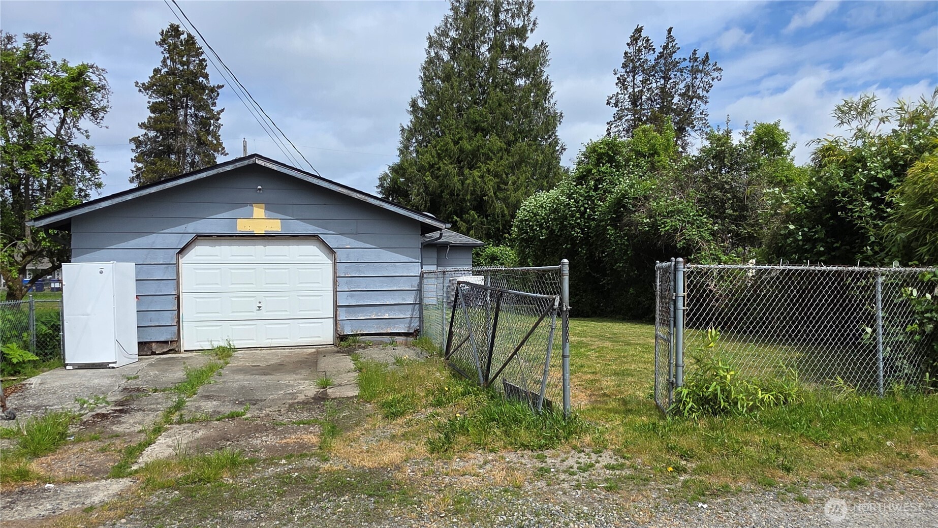 836 E 47TH , Tacoma, WA 98404