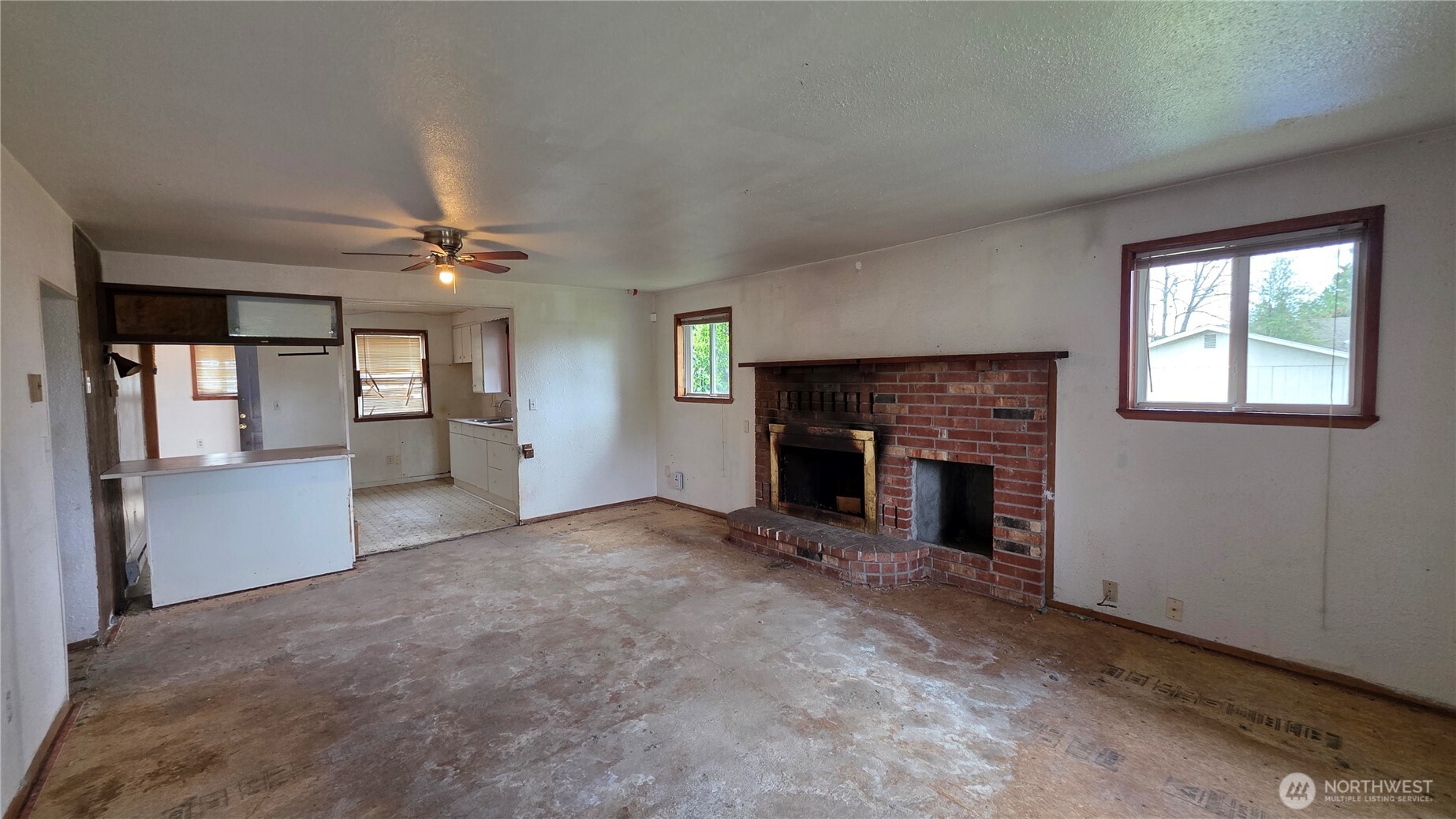 836 E 47TH , Tacoma, WA 98404