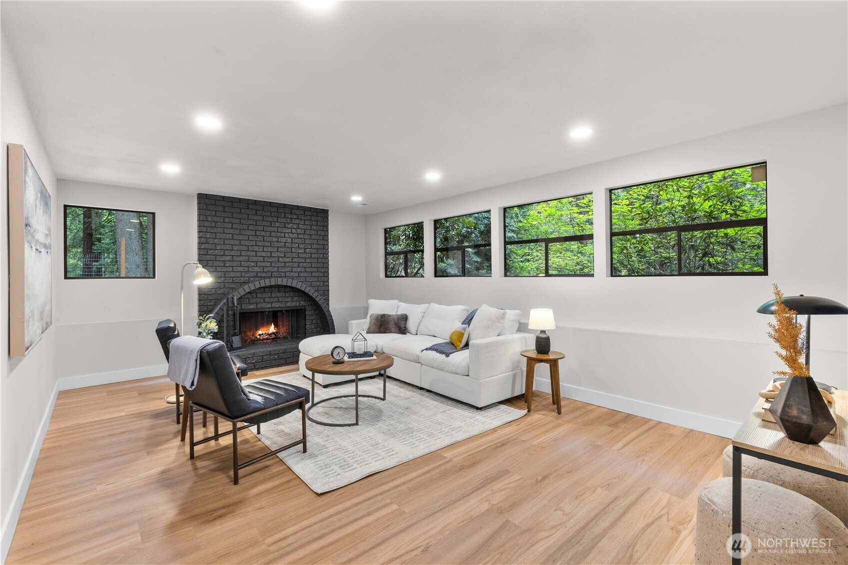18126 NE 185th Place , Woodinville, WA 98077