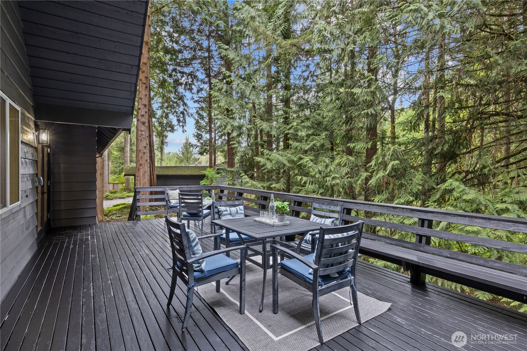18126 NE 185th Place , Woodinville, WA 98077