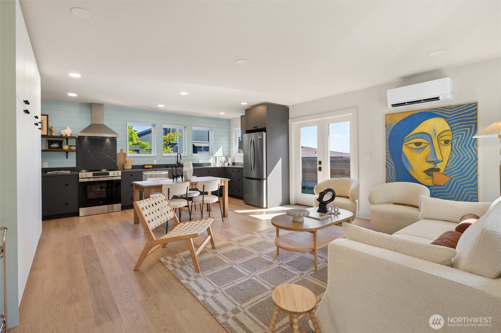 909 32nd Avenue S #C, Seattle, WA 98144