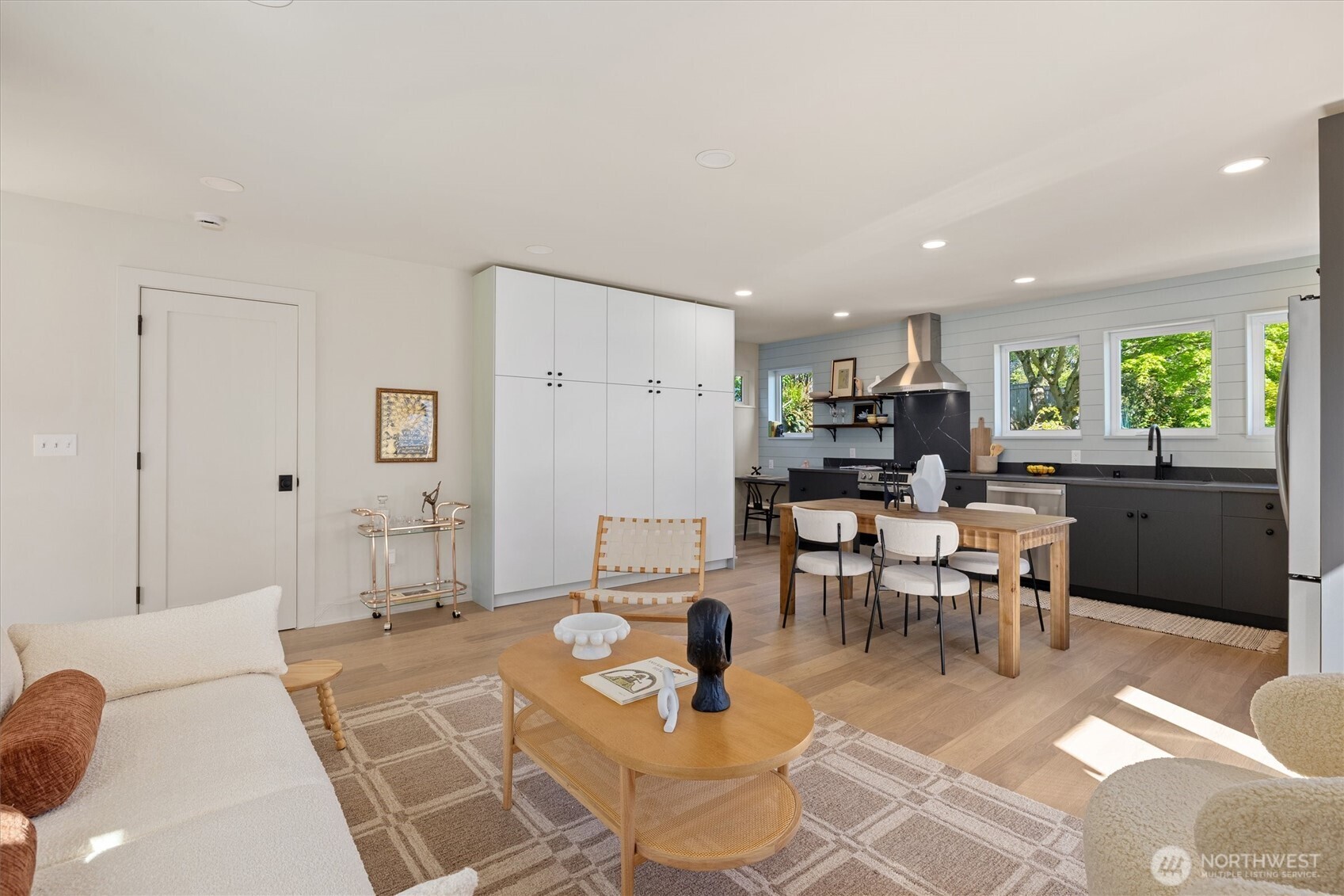 909 32nd Avenue S #C, Seattle, WA 98144