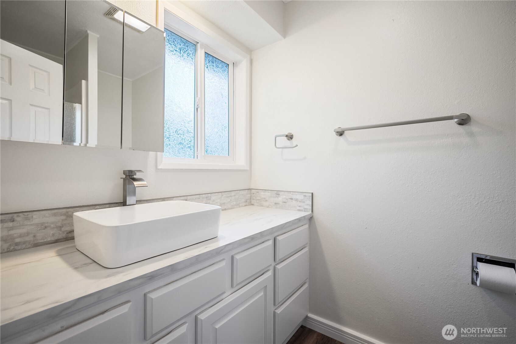 2441 W Lynnwood Drive , Longview, WA 98632