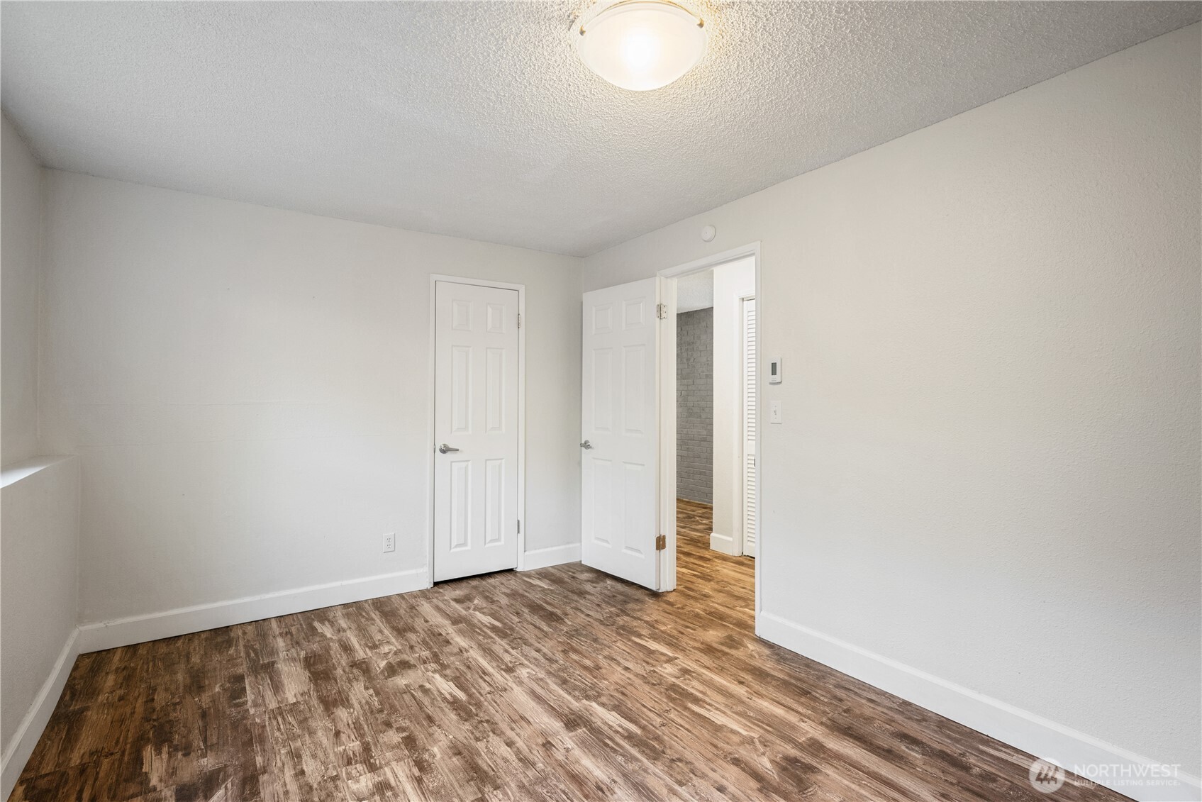 2441 W Lynnwood Drive , Longview, WA 98632