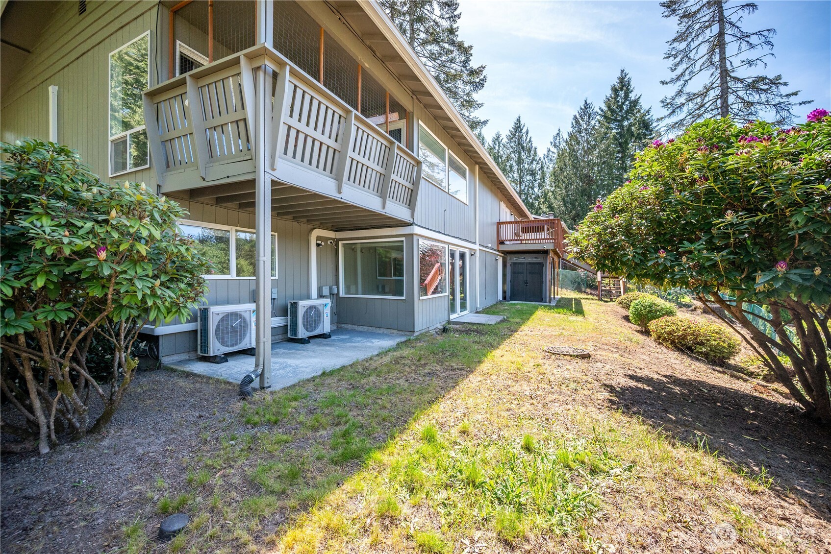 2441 W Lynnwood Drive , Longview, WA 98632