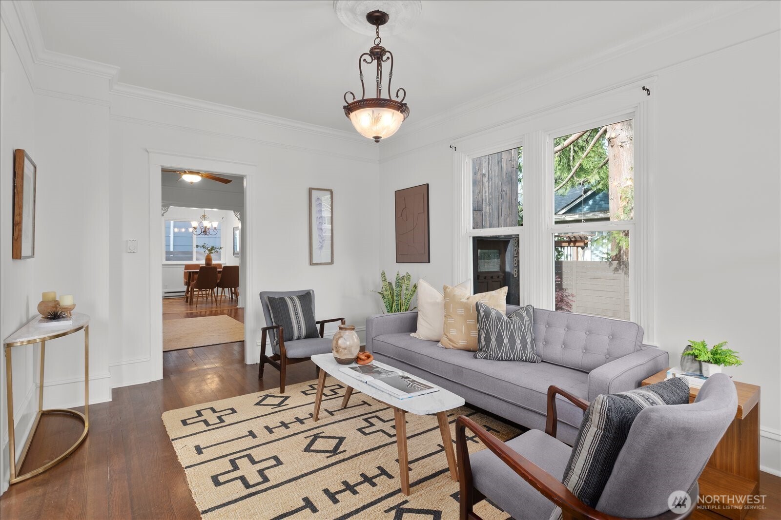 828 S Sullivan Street , Seattle, WA 98108