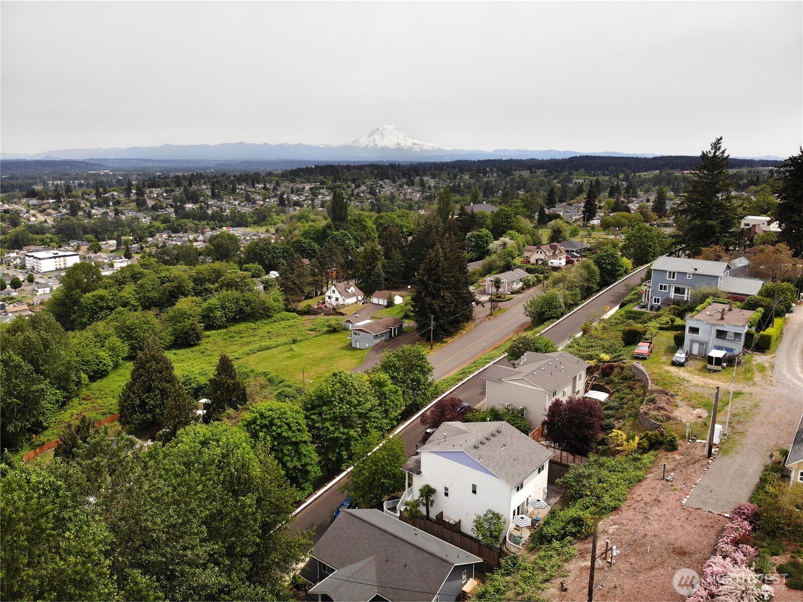 3012 E Valley View Terrace , Tacoma, WA 98404