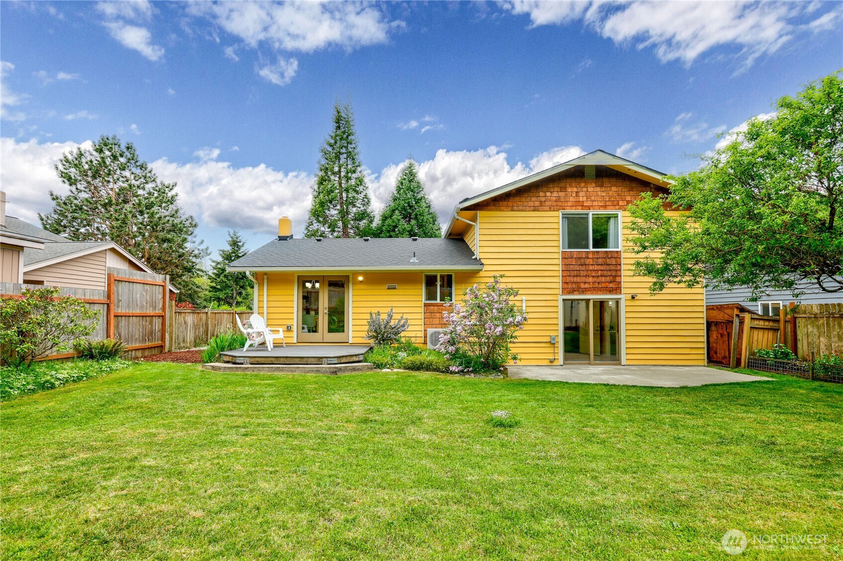 4340 Haines Street , Port Townsend, WA 98368