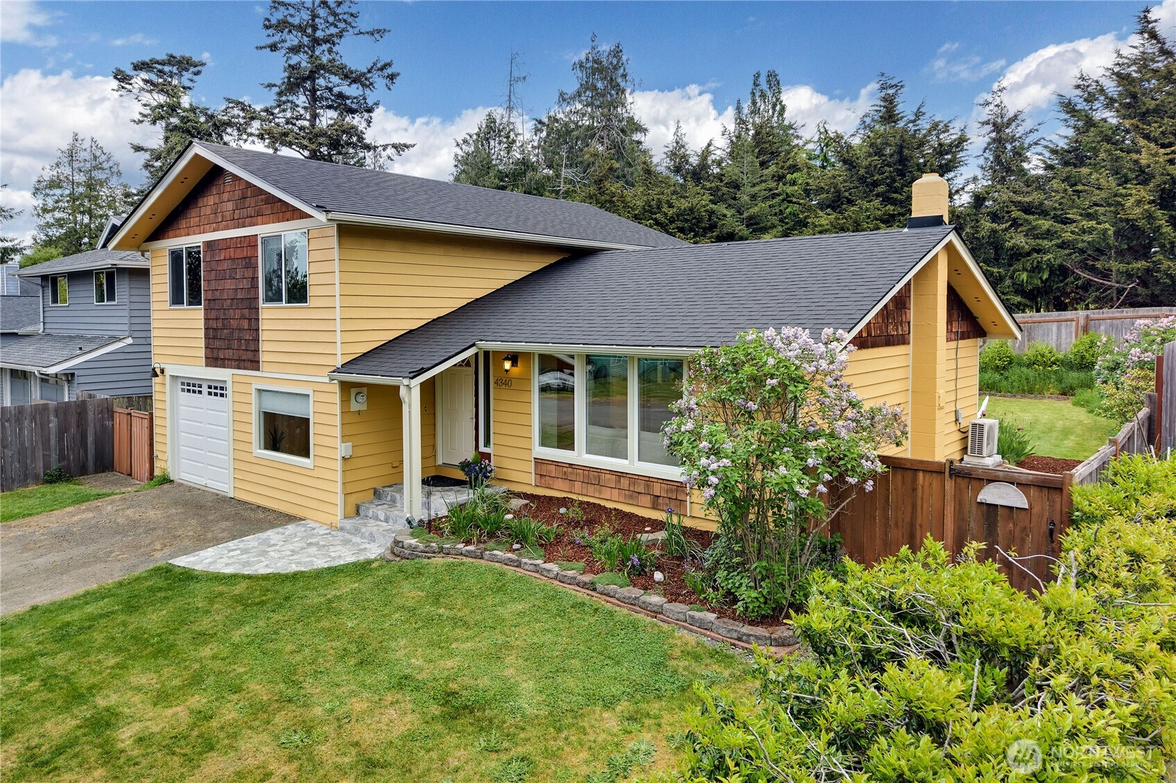 4340 Haines Street , Port Townsend, WA 98368