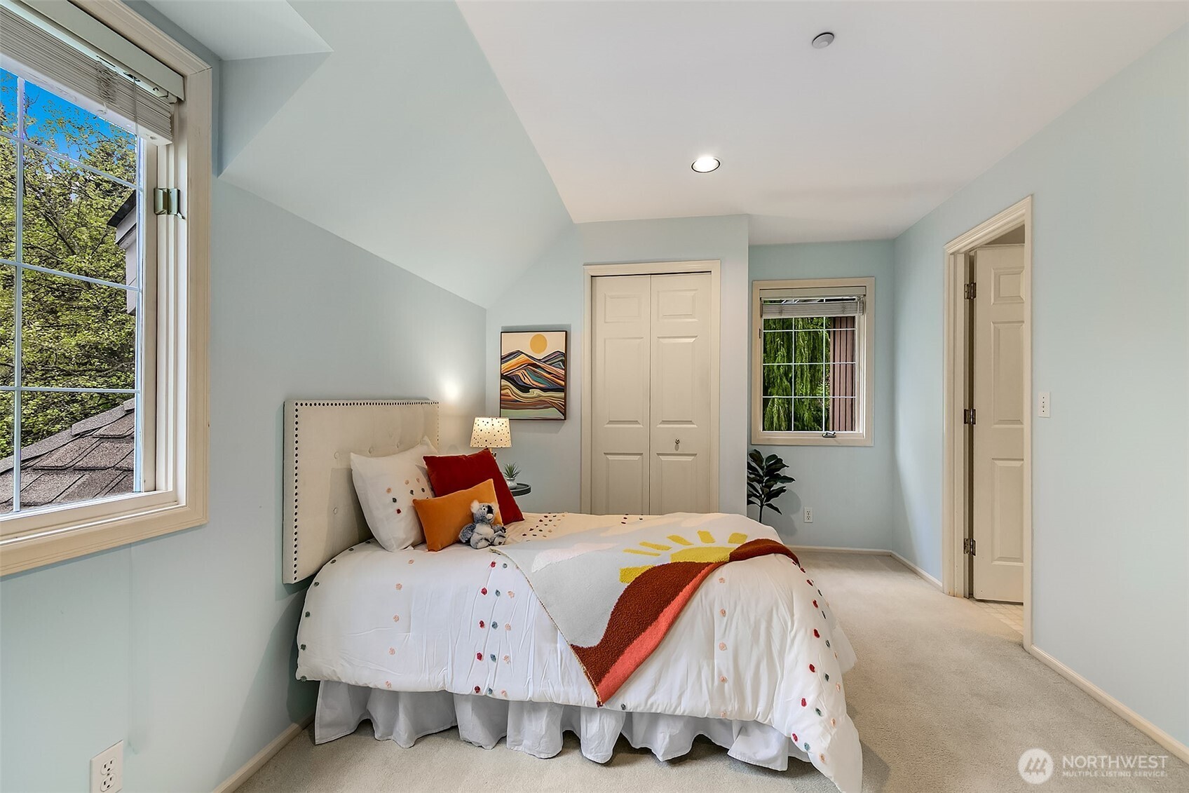 19225 SE 25th Street , Sammamish, WA 98075