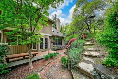19225 SE 25th Street , Sammamish, WA 98075 - Photo 29