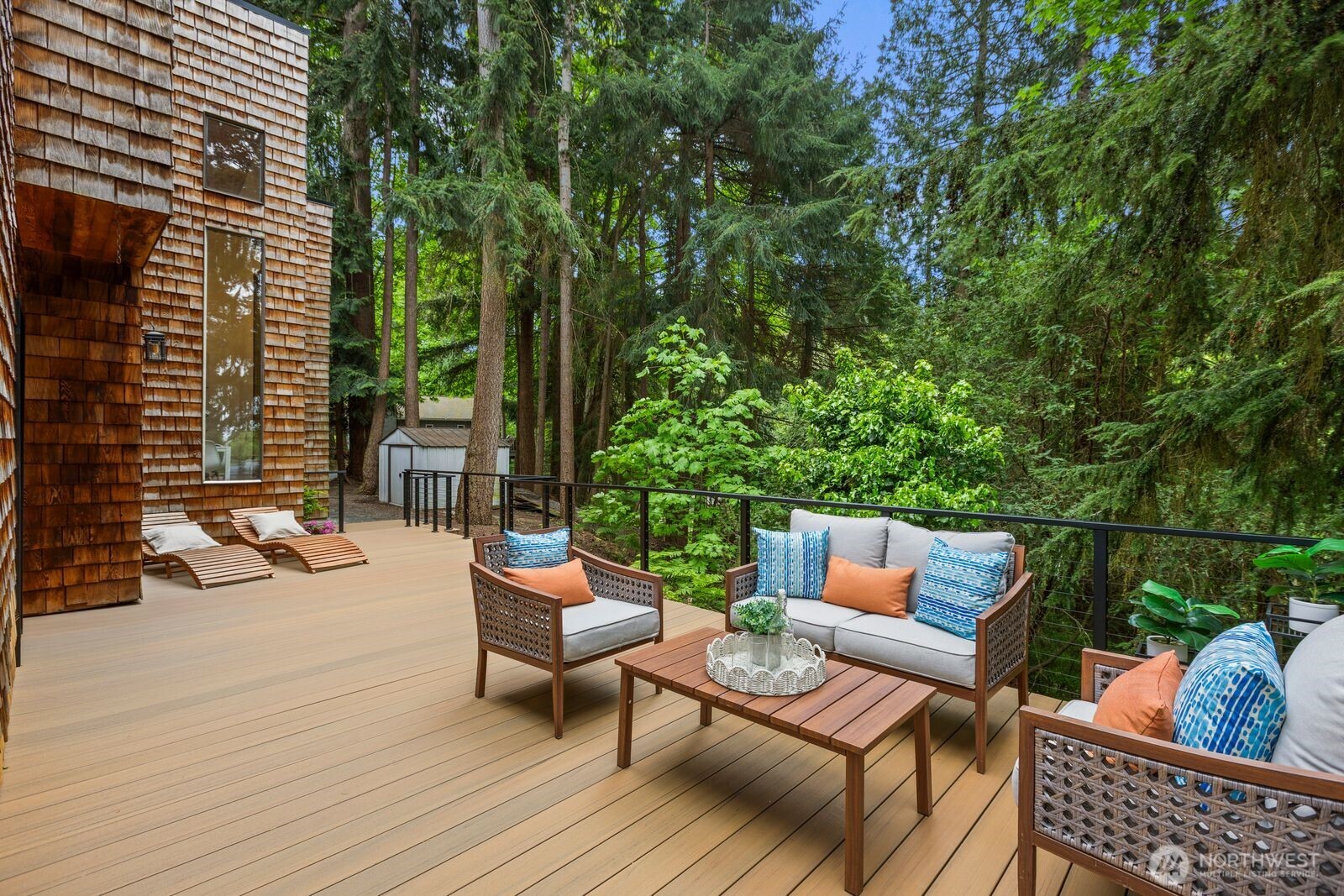 11730 Clearview Dr , Edmonds, WA 98026
