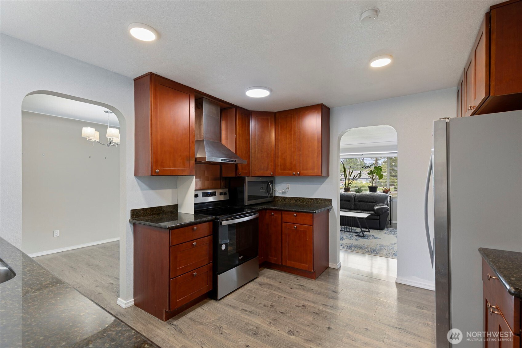 3309 Pine Road , Bremerton, WA 98310-2129