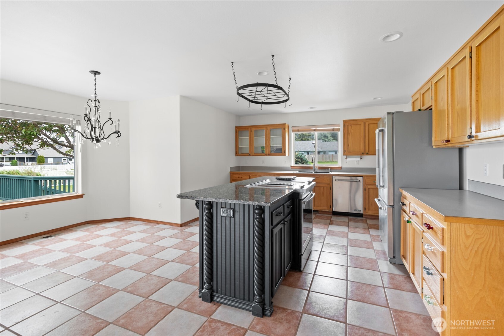 701 NW Krueger Street , Coupeville, WA 98239