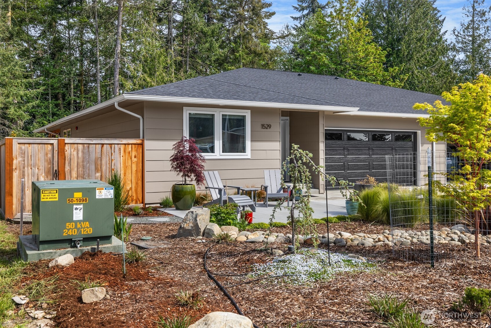 1529 Discovery Loop , Port Angeles, WA 98363
