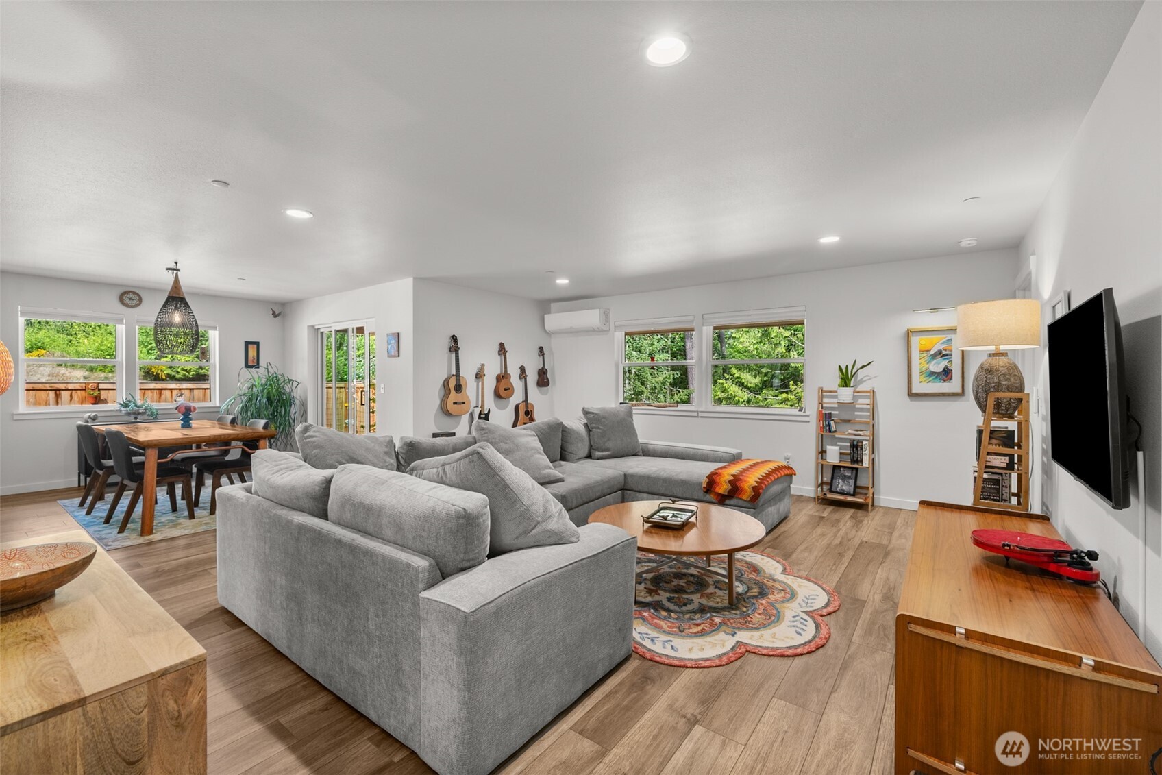 1529 Discovery Loop , Port Angeles, WA 98363