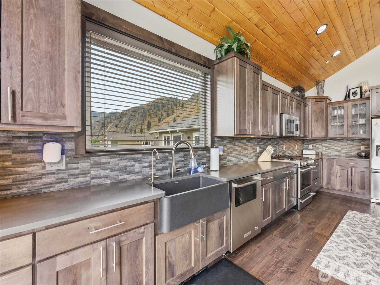 186 Shypoke Place , Entiat, WA 98822