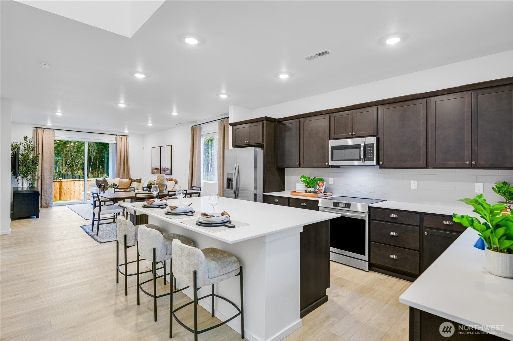 2706 Wonderland Way Drive , Port Townsend, WA 98368