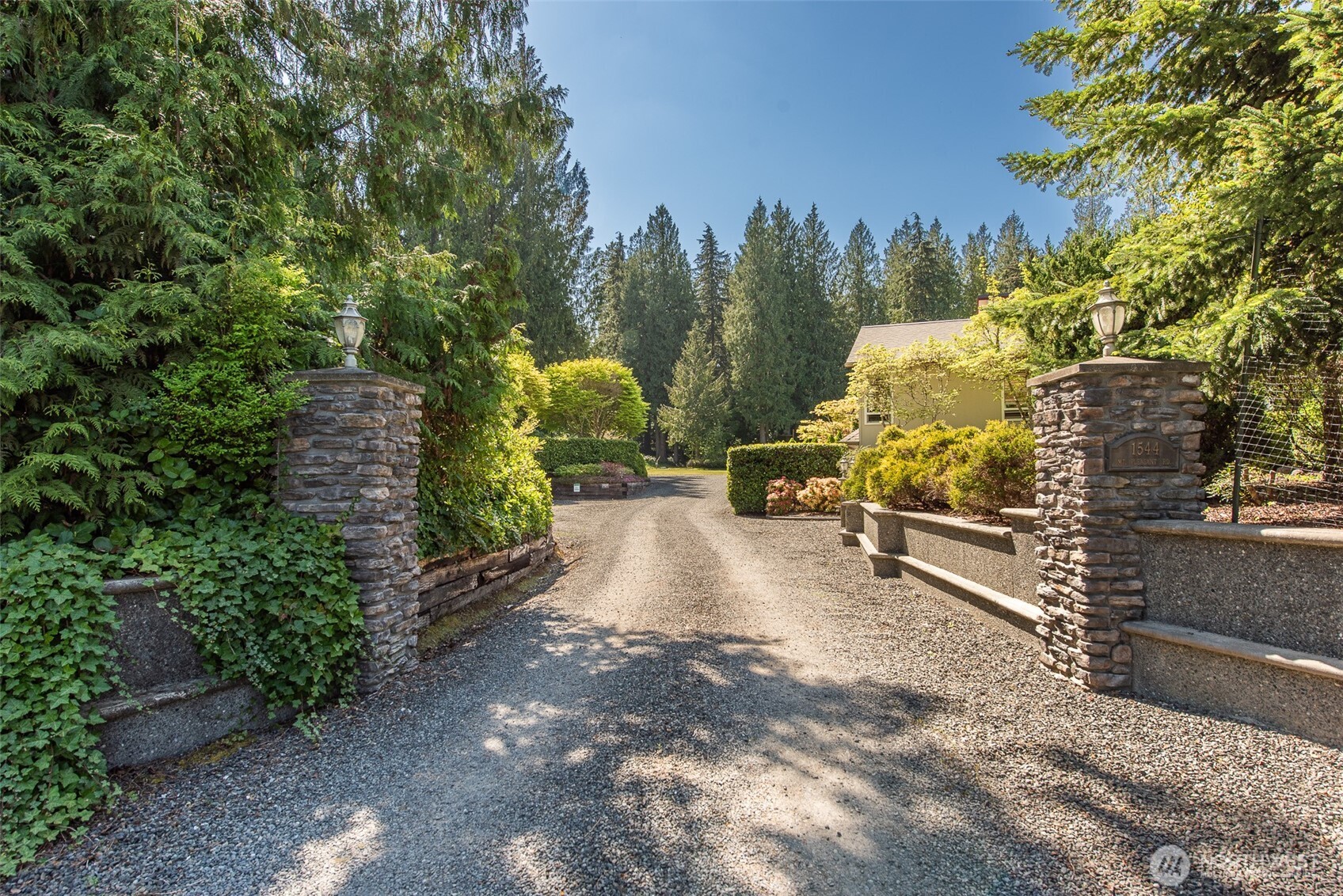 1544 Mount Pleasant Road , Port Angeles, WA 98362
