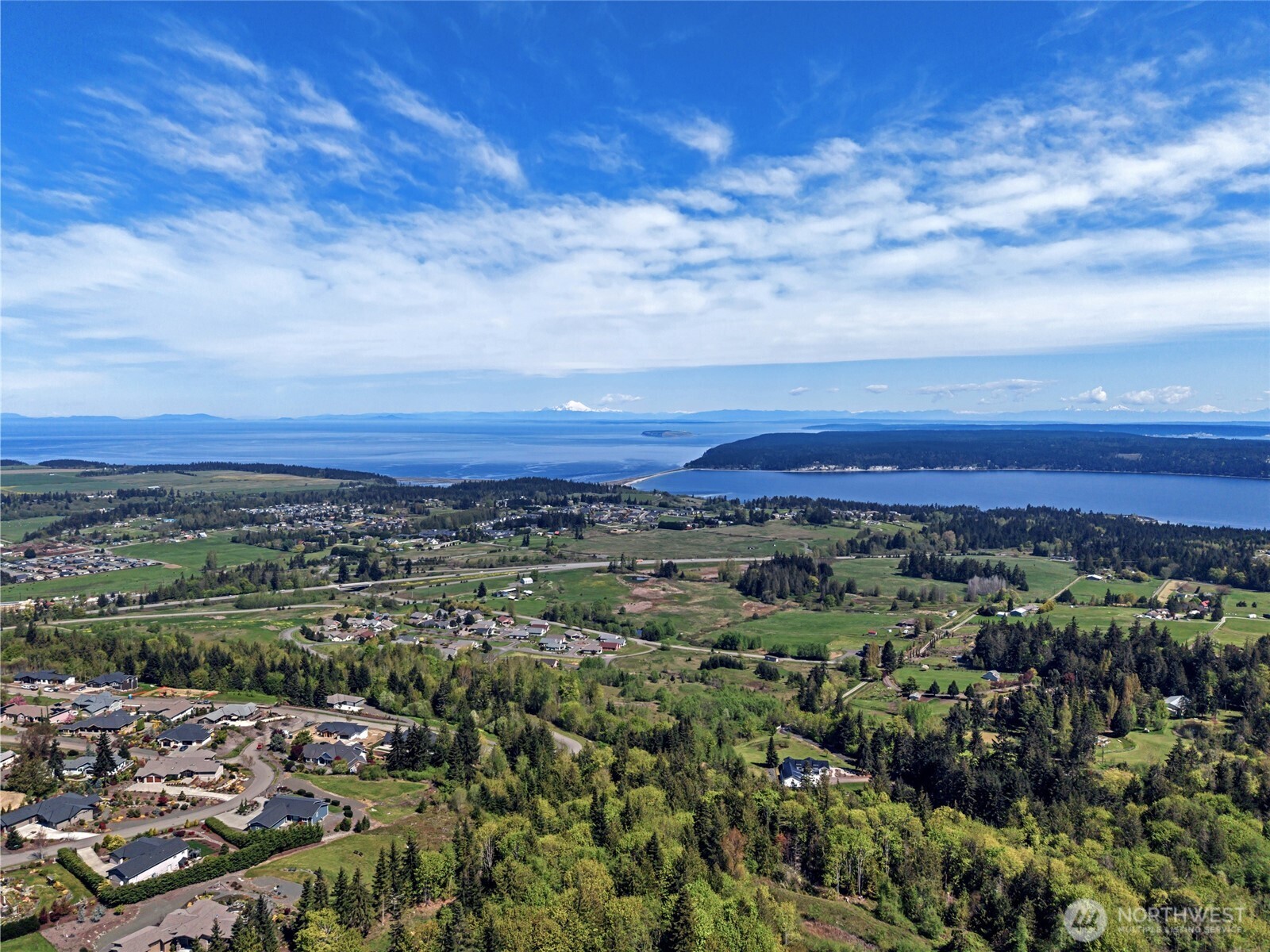 15 High View Way , Sequim, WA 98382