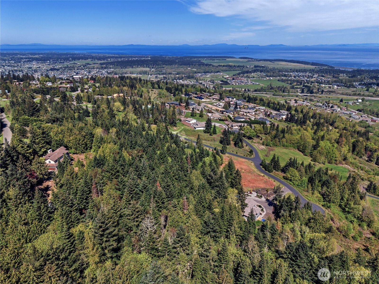 15 High View Way , Sequim, WA 98382