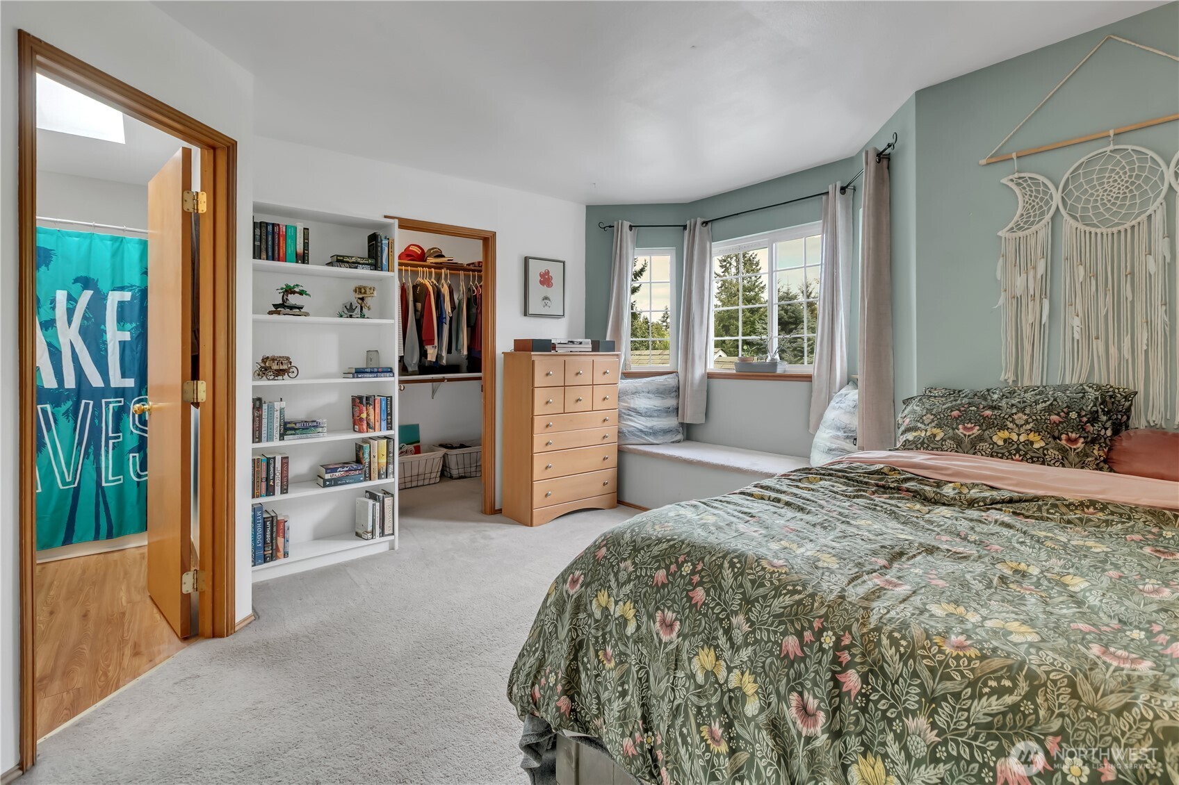 7009 E Dakota Street , Port Orchard, WA 98366
