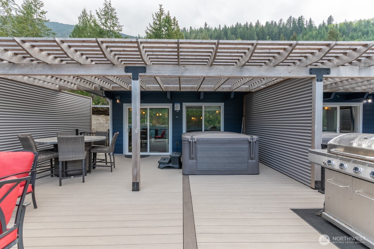 90 92 Mallard Cove Road , Port Angeles, WA 98363