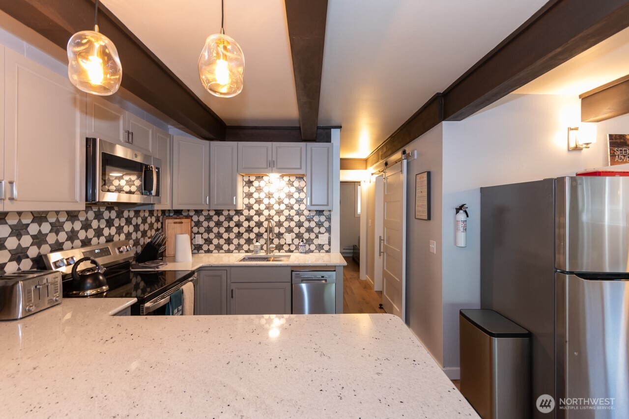 90 92 Mallard Cove Road , Port Angeles, WA 98363