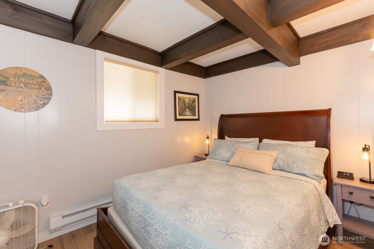 90 92 Mallard Cove Road , Port Angeles, WA 98363