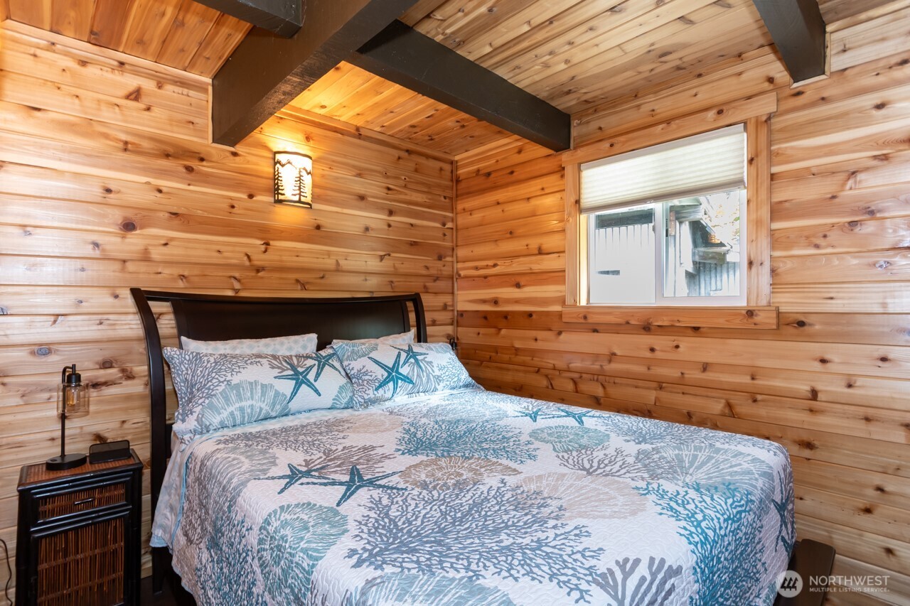 90 92 Mallard Cove Road , Port Angeles, WA 98363