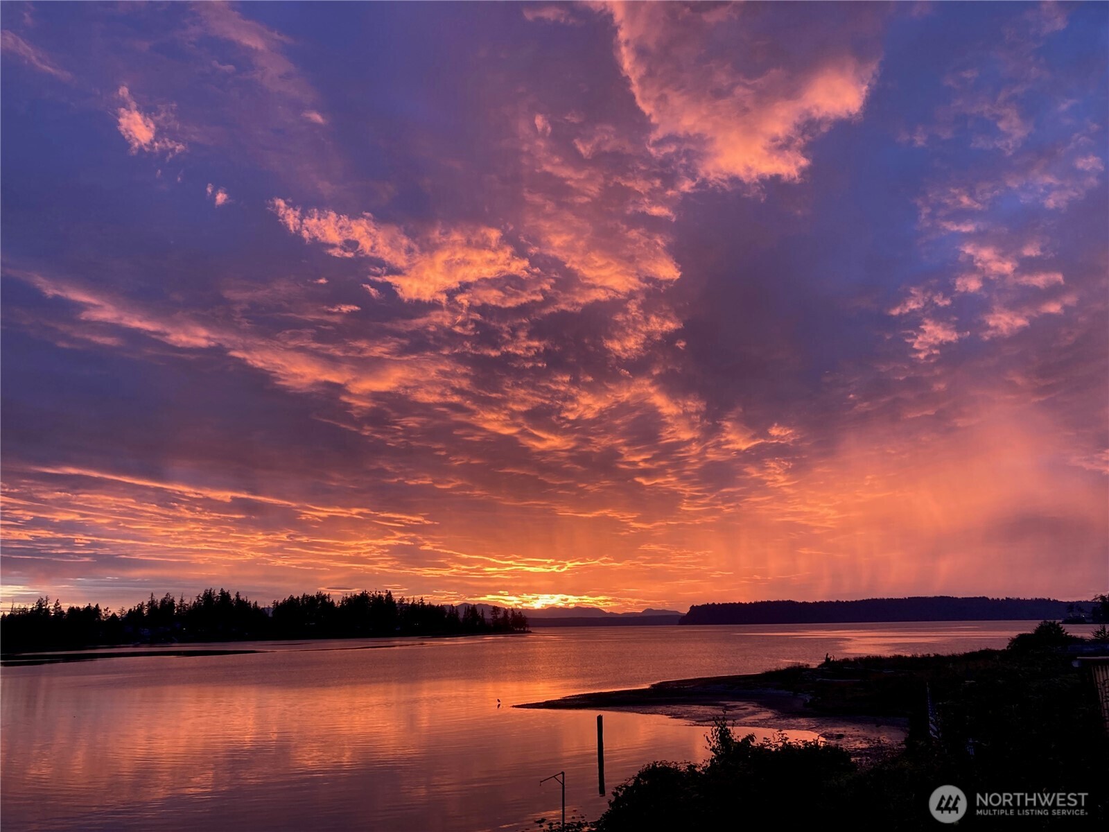 6728 Totem Beach Loop Road , Tulalip, WA 98271