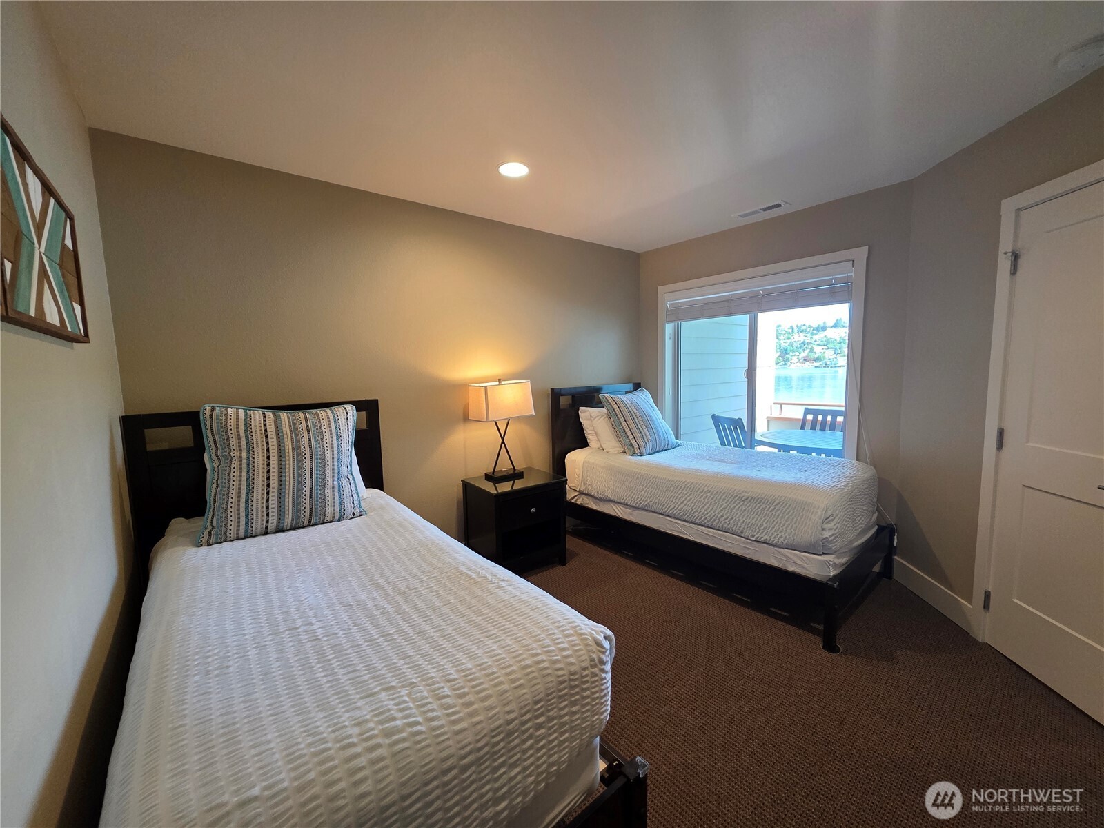 1 Beach 585-F , Manson, WA 98831