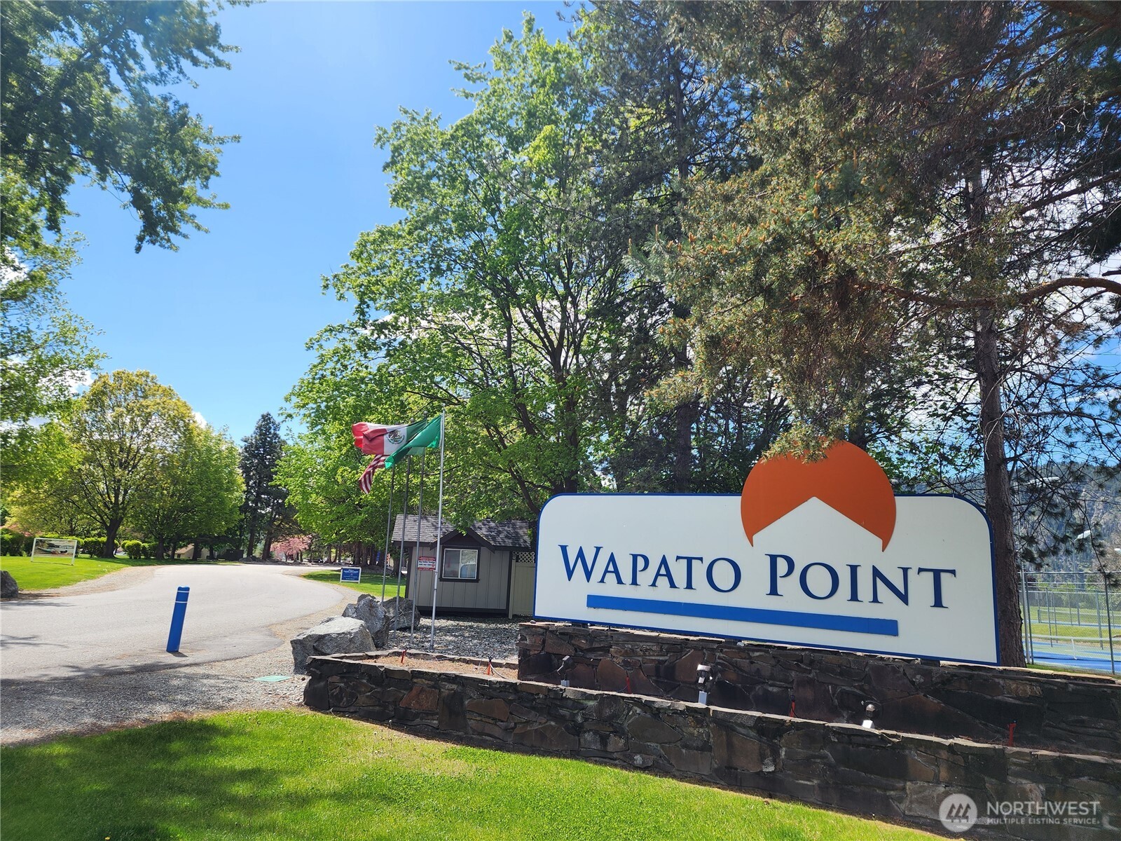 1 Beach 585-F , Manson, WA 98831