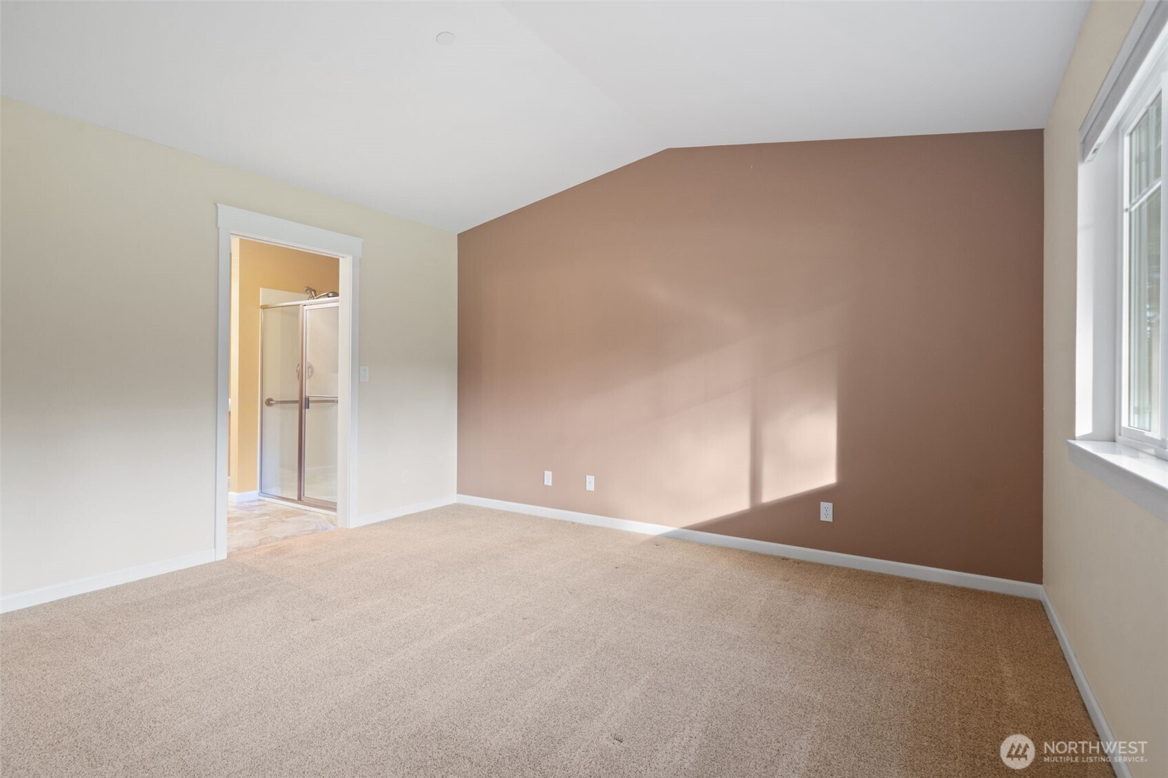 321 E Soderberg Road #D-12, Allyn, WA 98524